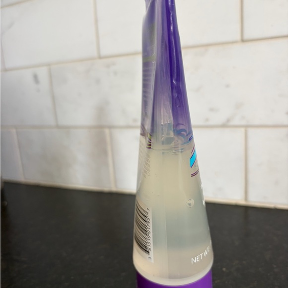 Aussie Aussome Volume Texturizing Gel - Picture 3 of 3